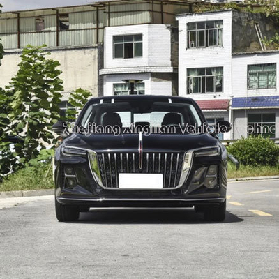 Το Hongqi H9 2022 2.0t Zhilian Qichang Version Λευκό υβριδικό αυτοκίνητο για ανώτερη απόδοση