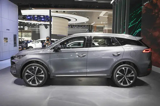 Ζωή ≤1 έτος Byd Tang EV 2023 Σημαντικό αυτοκίνητο με ηλεκτρικό ρεύμα Γκρι/Μπλε/Λευκό 7 θέσεις