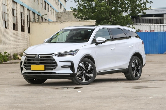 Το 2024 Byd Tang Electric EV Champion Edition SUV με αυτονομία 730 χλμ και αριστερό σύστημα οδήγησης