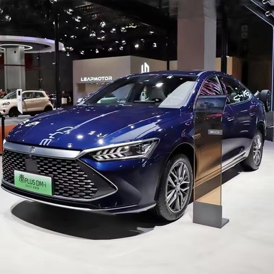 Το Qin Plus 2024 Honor Edition Dm-I 55km Leading Edition Sedan με κλειστό στυλ σώματος