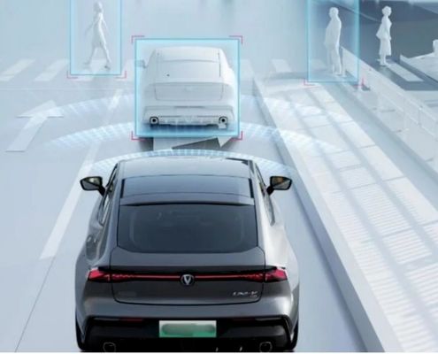 Ο Τσανγκ έχει ένα Uni-K 2.0 T, κορυφαίο φορτηγό μικρής χωρητικότητας.