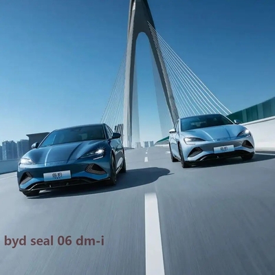 2000 χιλιόμετρα Μακροχρόνια Εκτόξευση Byd Seal Dm-I 1.5L Plug-in Sedan για ενήλικες Στυλ Σώματος 4 πόρτες 5 θέσεις
