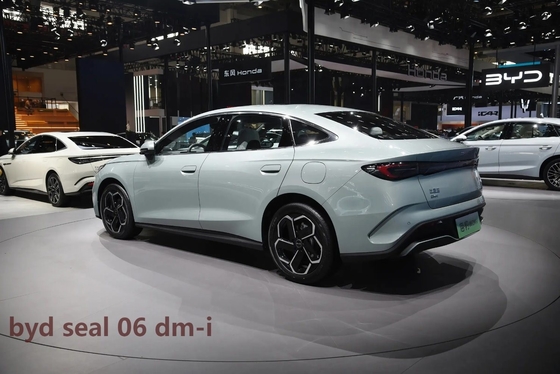 2024 Byd Seal 06 Dm-I Plug σε Υβριδικό Ηλεκτρικό Αυτοκίνητο Μπροστά τροχιά Δέση 4 πόρτες 5 θέσεις Σεντάν