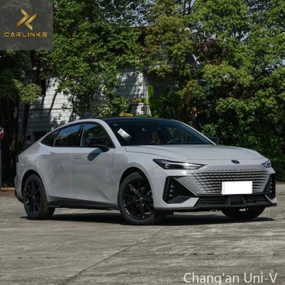 Τσανγκάν Uni-V Intelligent Electric Idd 2023 1.5t Compact Car Plug-in Hybrid Pure Battery Διάστημα 113 χλμ.