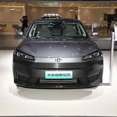 Μεγάλο σεντάν Air Plug-in Υβριδικό EV Χρησιμοποιούμενο αυτοκίνητο 1.0-1.6L Εκτόξευση Chang prime ένα Qiyuan A05