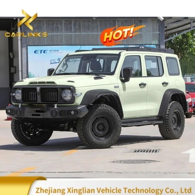 Τυροκίνητο 4WD Classic Car 2024 μοντέλο με πλάγια πόρτες και 300 2.0t