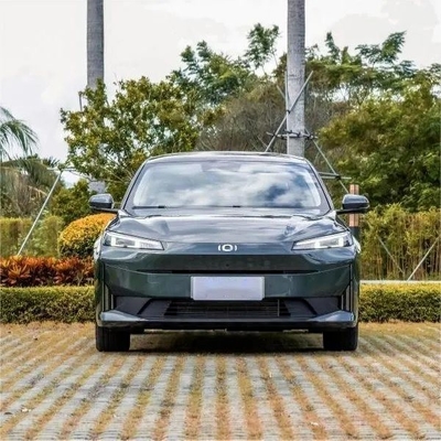 Ο Τσανγκ προετοιμάζει ένα Qiyuan A05 70PRO Plug-in Hybrid Vehicle 4 πόρτες 5 θέσεις Sedan Merry