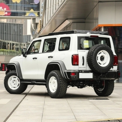 Τάνκ βενζίνης 300 2023 μοντέλο 2.0t Iron Rider 02 SUV Αυτοκίνητο με μηχανικό σύστημα πέδησης