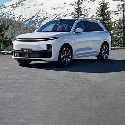 Το Li Auto L7 Air 5 θέσεων 1.5t 40.9kwh 4WD μεσαίου μεγέθους με πλήρες SUV με προσαρμογή