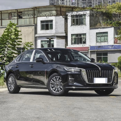 Χρησιμοποιούμενο Hongqi H5 2023 -Model 1.5t DCT Smart Fuel Car με μεγάλη αυτονομία σε γκρι χρώμα