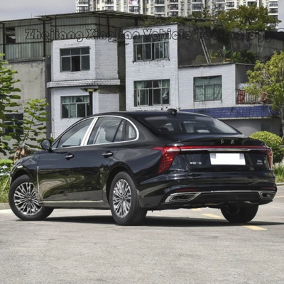 Χρησιμοποιούμενο Hongqi H5 2023 -Model 1.5t DCT Smart Fuel Car με μεγάλη αυτονομία σε γκρι χρώμα