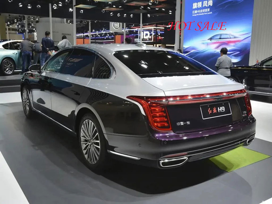 2024 FAW Hongqi H9 Υβριδικό Αυτοκίνητο 252 ίππους 2,0 τόνων εξοικονόμηση καυσίμου Επιχειρηματικό χώρο στο White