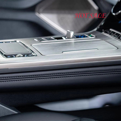2024 FAW Hongqi H9 Υβριδικό Αυτοκίνητο 252 ίππους 2,0 τόνων εξοικονόμηση καυσίμου Επιχειρηματικό χώρο στο White