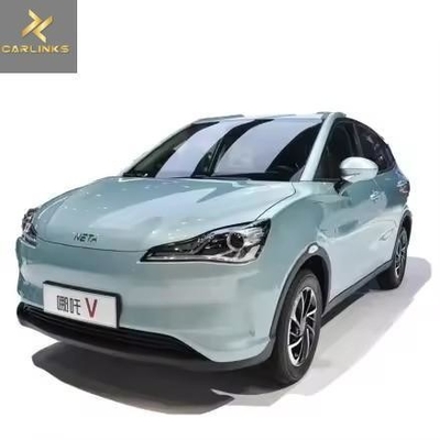 Μακροδιάστημα 318 χλμ 401 χλμ Neta Nezha Aya 2023 SUV με κλειστό τύπο σώματος και πολλαπλά χρώματα