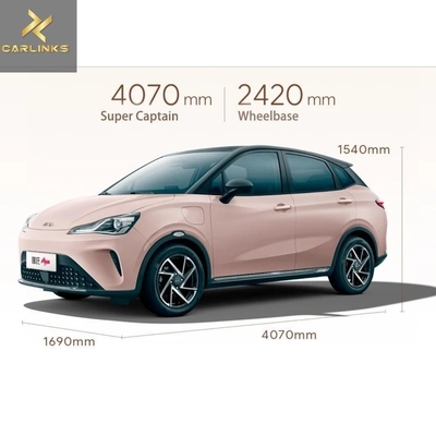 Μακροδιάστημα 318 χλμ 401 χλμ Neta Nezha Aya 2023 SUV με κλειστό τύπο σώματος και πολλαπλά χρώματα
