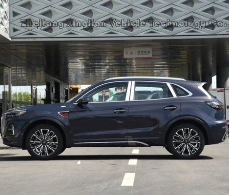 Προσαρμοσμένο αίτημα Redflag Hongqi HS5 Πέντε πόρτες και πέντε θέσεις Μέση απόδοση